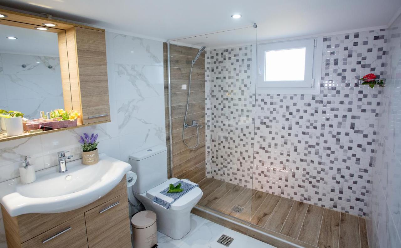 Kaiafas Luxury Philoxenia Apartment Néa Péramos Exterior foto